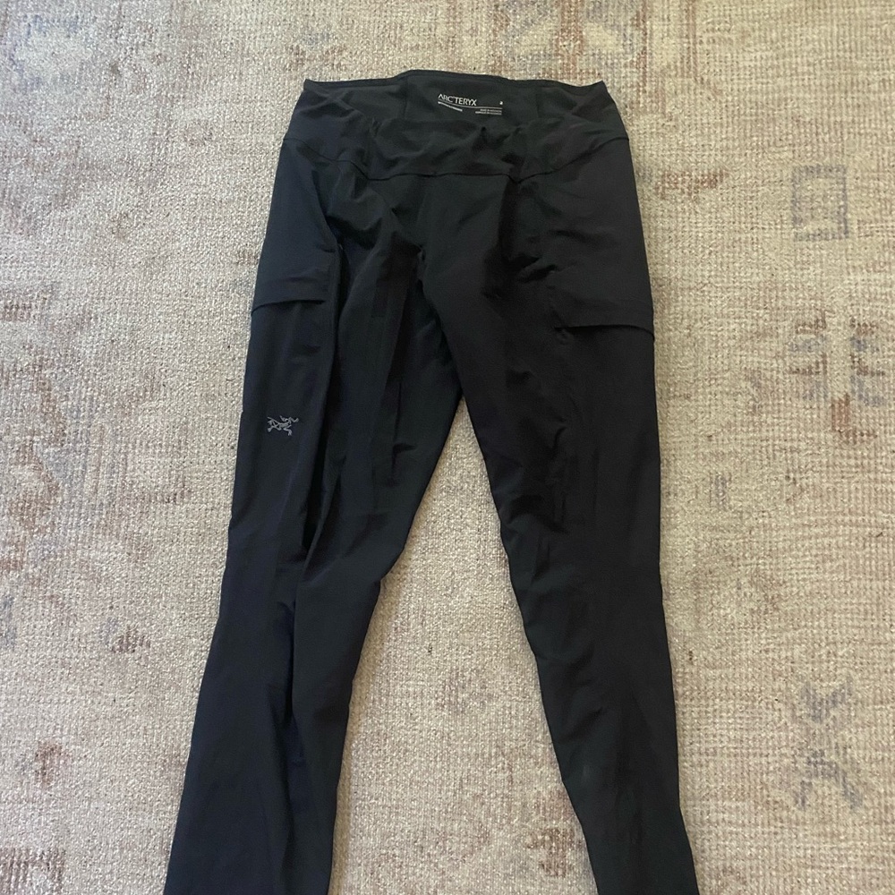 Arc’teryx lightweight hiking Sabría pants black 2